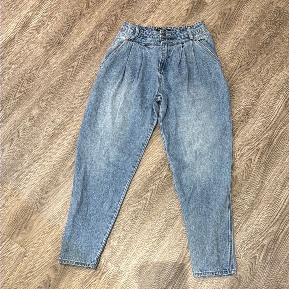 Fashion Nova Light Blue Women barrel Jeans size 5